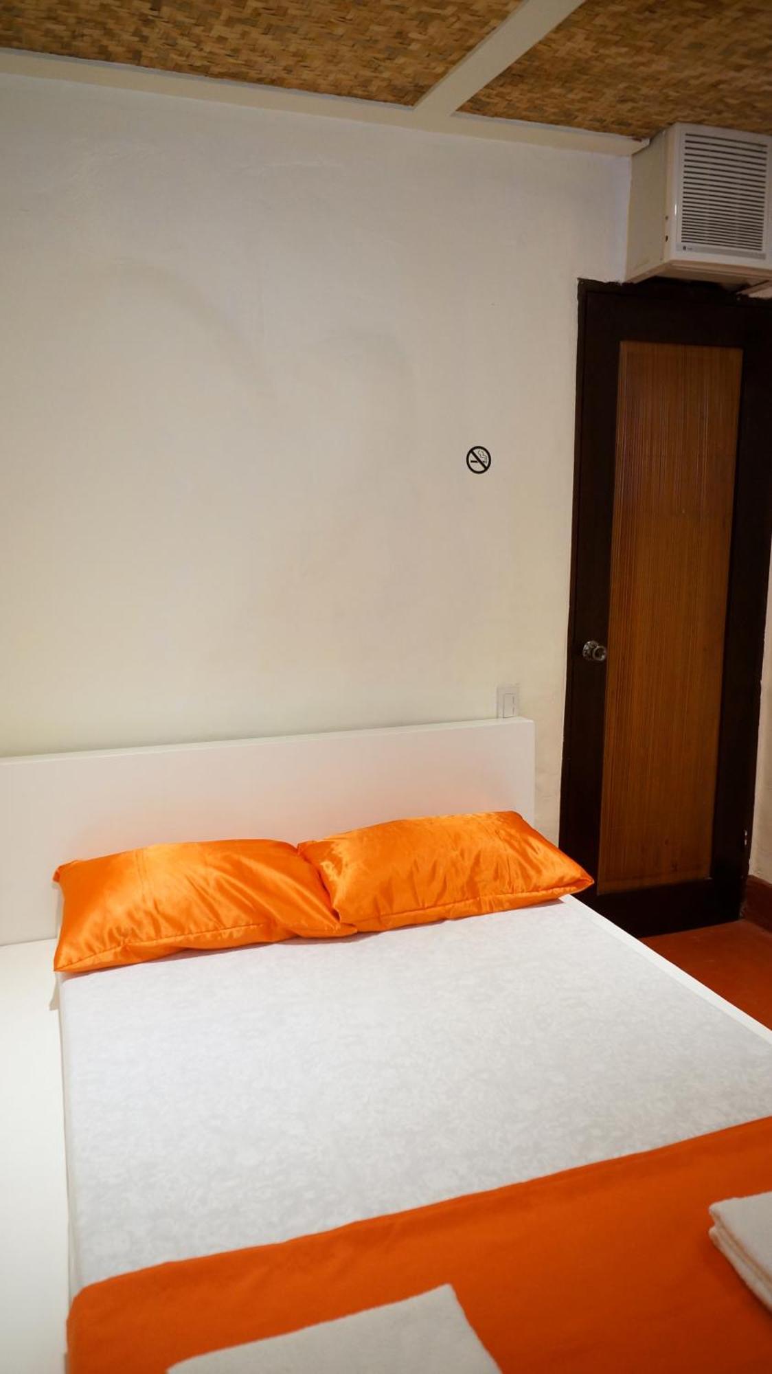 Orange Mangrove Pension House By Sms Hospitality Puerto Princesa Quarto foto